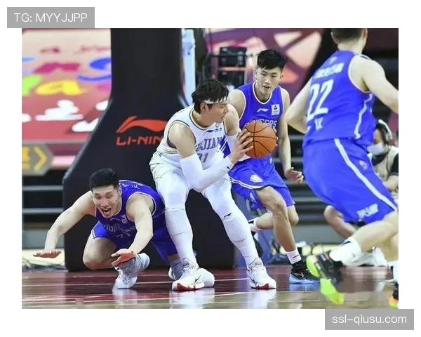 上海玄鸟球员展现团队篮球 六人得分上双轻取对手